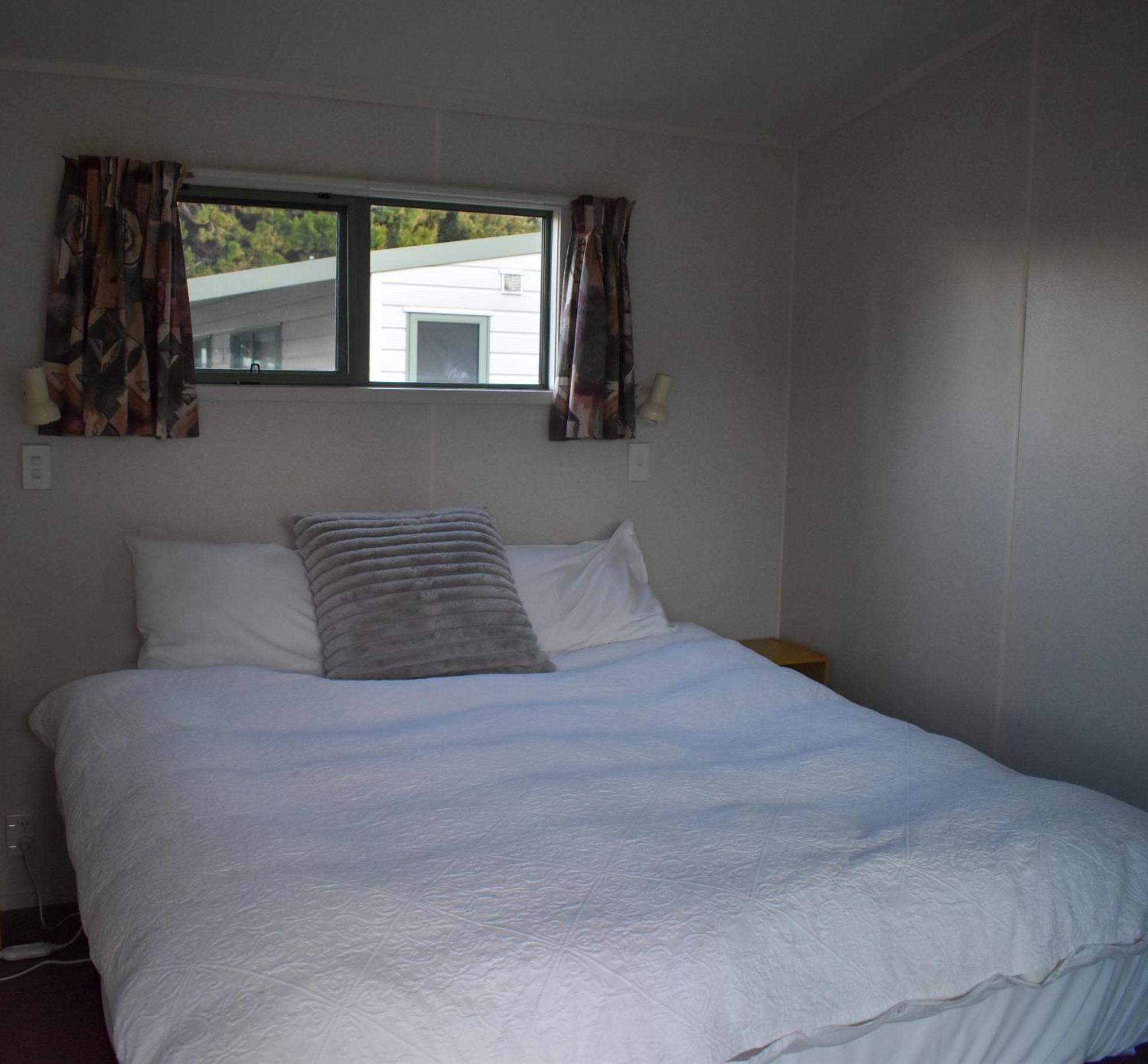 Route79 Holiday Park Geraldine Exterior photo